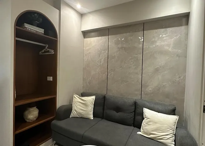 Cozy 1 Br Unit Near Tomas Morato *
